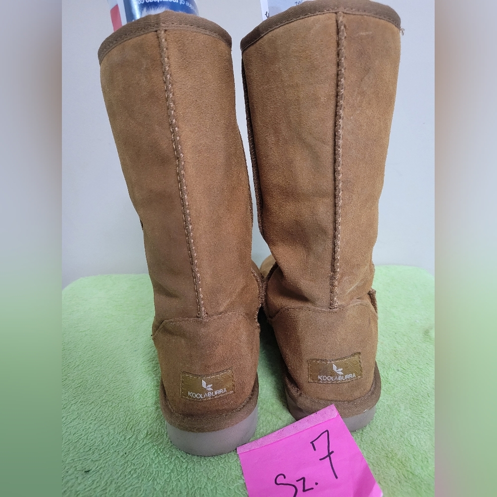 UGG Koolaburra boots - Picture 4 of 8